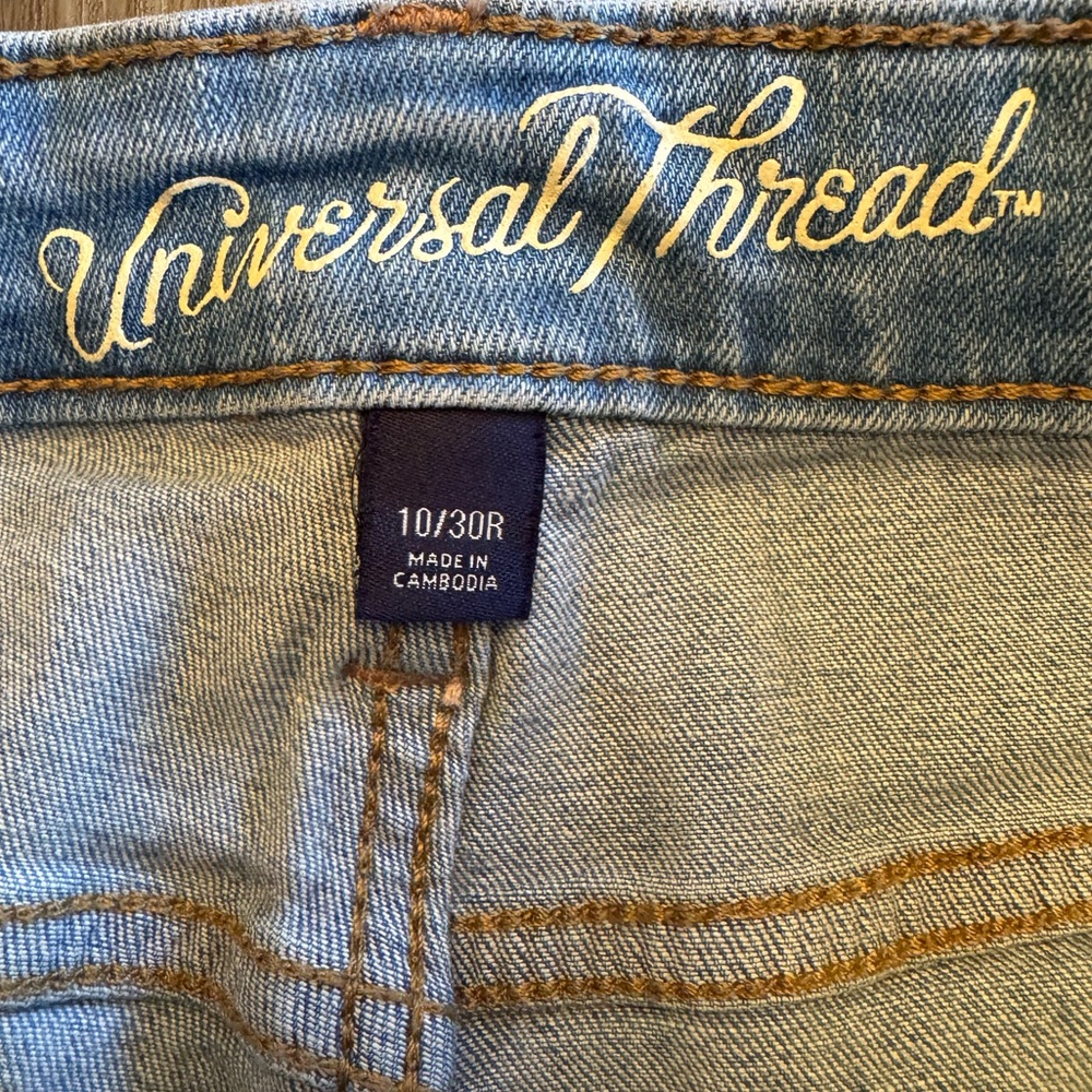 Universal Thread Medium Blue Ripped Skinny Jeans - Picture 5 of 7